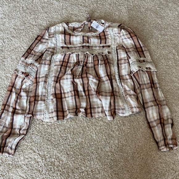 NWT American Eagle Plaid Blouse - Picture 2 of 4